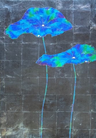 Takashi Seto, Late at Night: Blue Moon, 2026, 100×70cm,  lacquer, silver leaf on silk mounted on wood panel (Manori Yuzen Dyeing, Nunome Shippaku)
